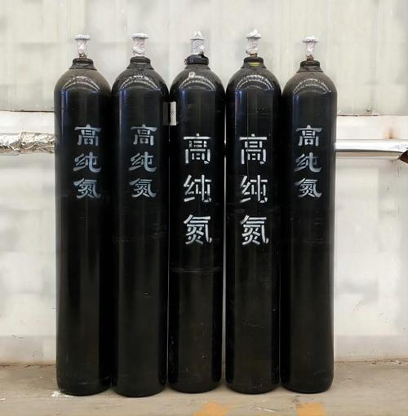 高纯氧气在工业中的应用越来越广泛，但你知道如何正确选择和使用吗？今天我们就来聊聊这个问题。