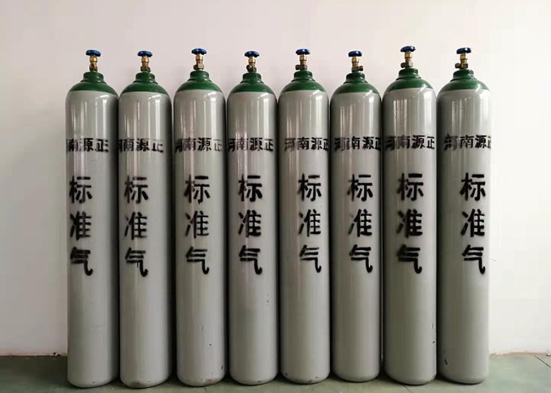 高纯氮气在工业生产中扮演着怎样的角色？为什么它如此重要，又应该如何正确选择和使用？本文将通过具体案例解读这些问题。